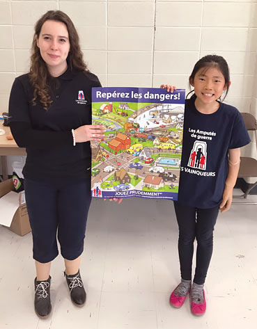 Cynthia et Rosalie ont animé des présentations JOUEZ PRUDEMMENT à l’école de Rosalie.